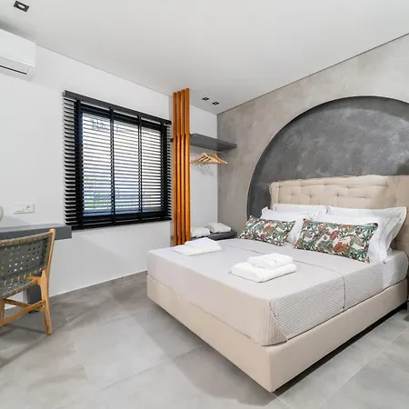 Solere Apartments פוטוס