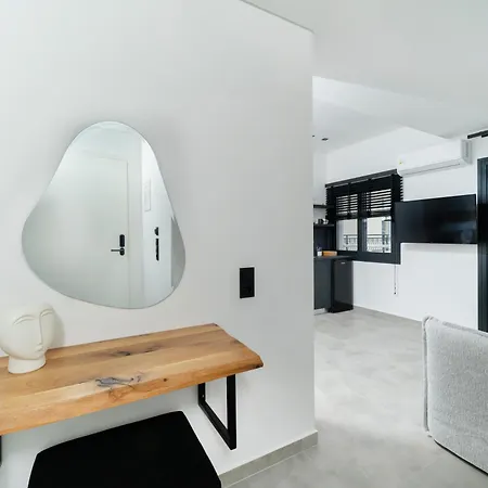 Solere Apartments * פוטוס